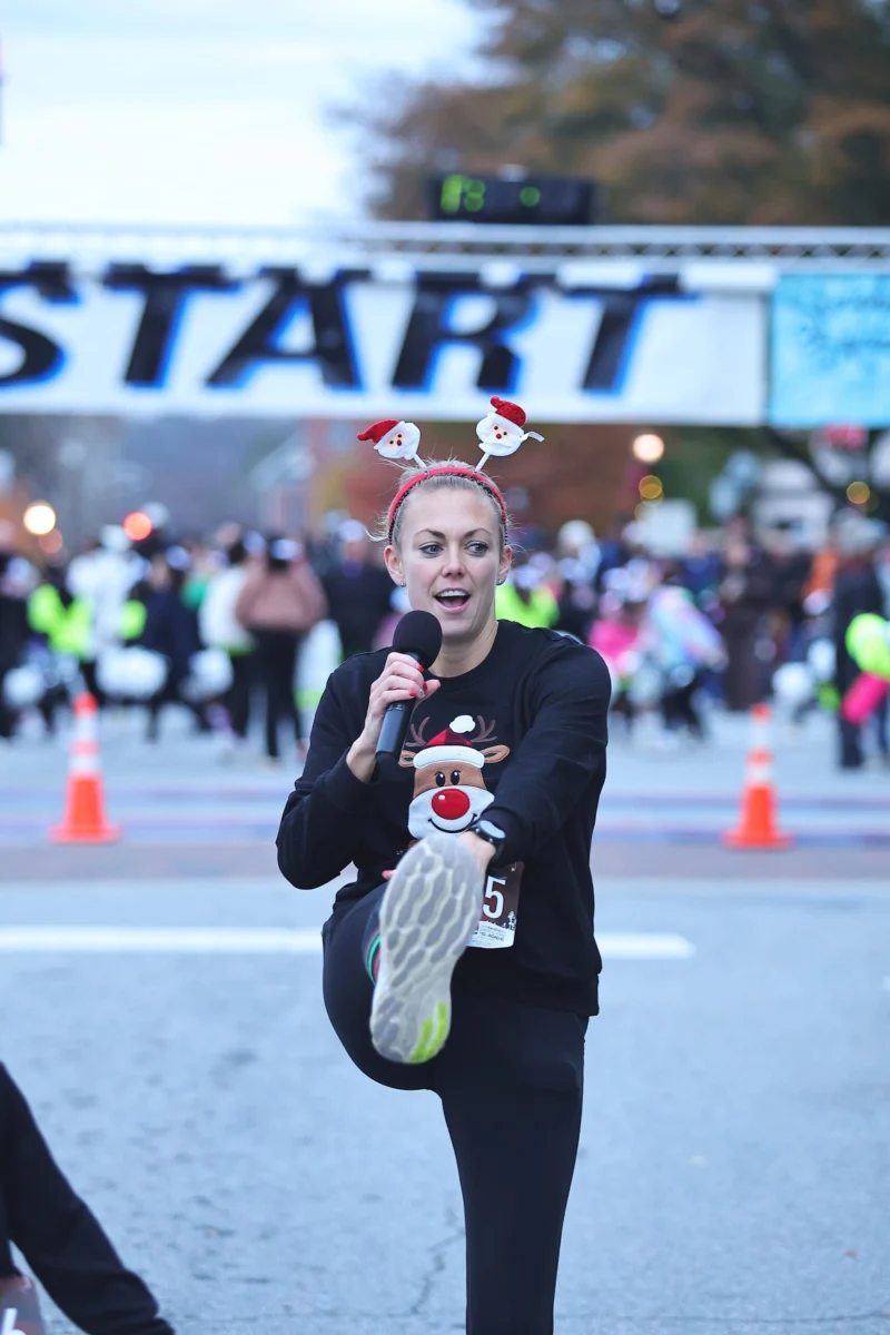 Jones & Swanson Sponsors Sleighbells on The Square 5K
