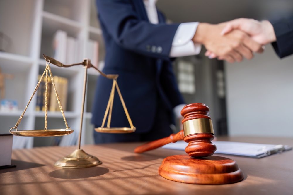 Do Insurance Companies Want to Settle Out of Court?