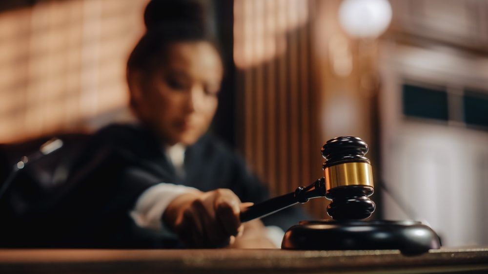 A judge opens the court session to hear arguments involving proximate cause.